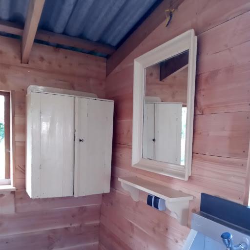 Pipowagen Elsebein Groningen Westerwolde Unieke Ligging Met Eigen Tuin En Vrij Uitzicht Over Veld Naar Natuurgebied Onstwedde Luaran gambar